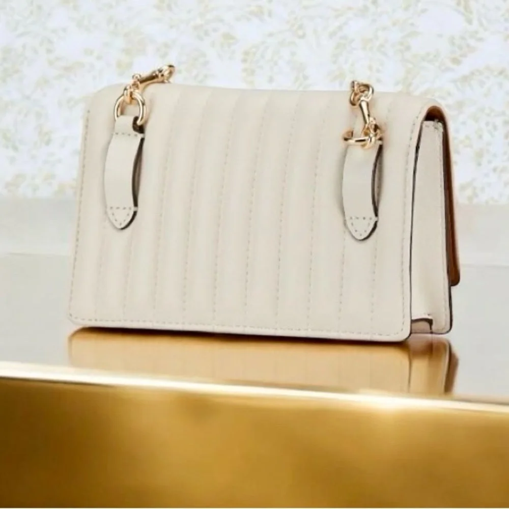 COACH Cream Linear Quilted Flap Belt Bag / Crossbody with Gold Chain - Picture 3 of 9